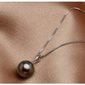 Black Tahitian Pearl Necklace